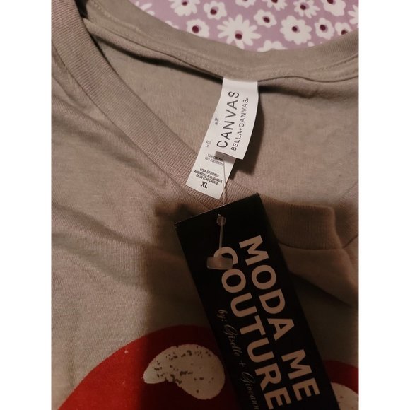 T shirt - Picture 2 of 2